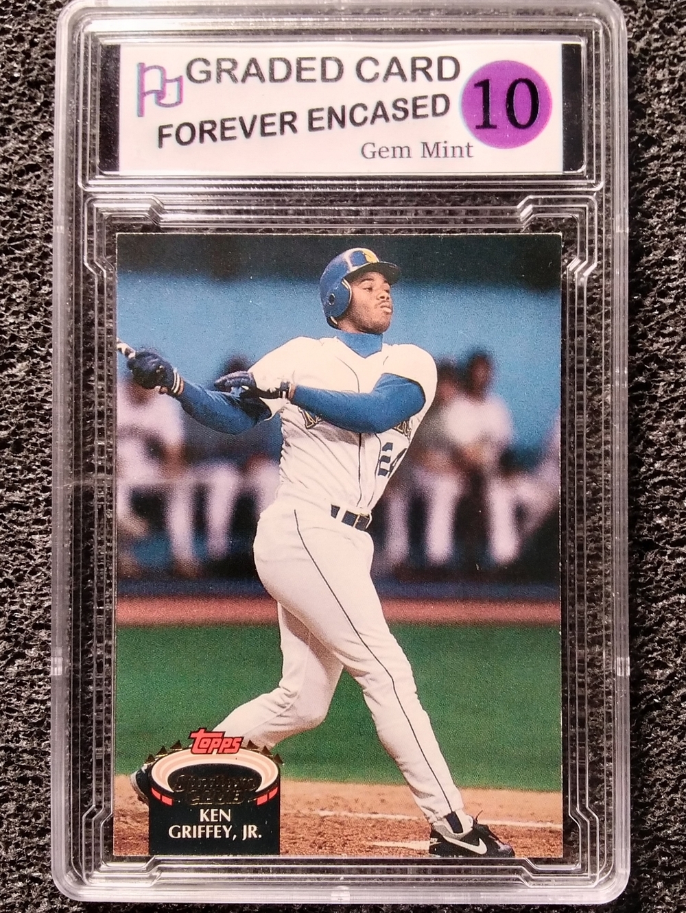 Ken Griffey Jr. Seattle Mariners Topps Stadium Club Baseball Card. Graded 10 Gem